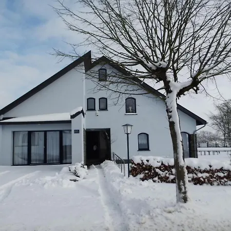 Villa Classy Villa In B Llingen With High Fens And Town Of Spa Nearby Büllingen