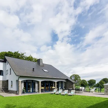 Villa Classy Villa In B Llingen With High Fens And Town Of Spa Nearby